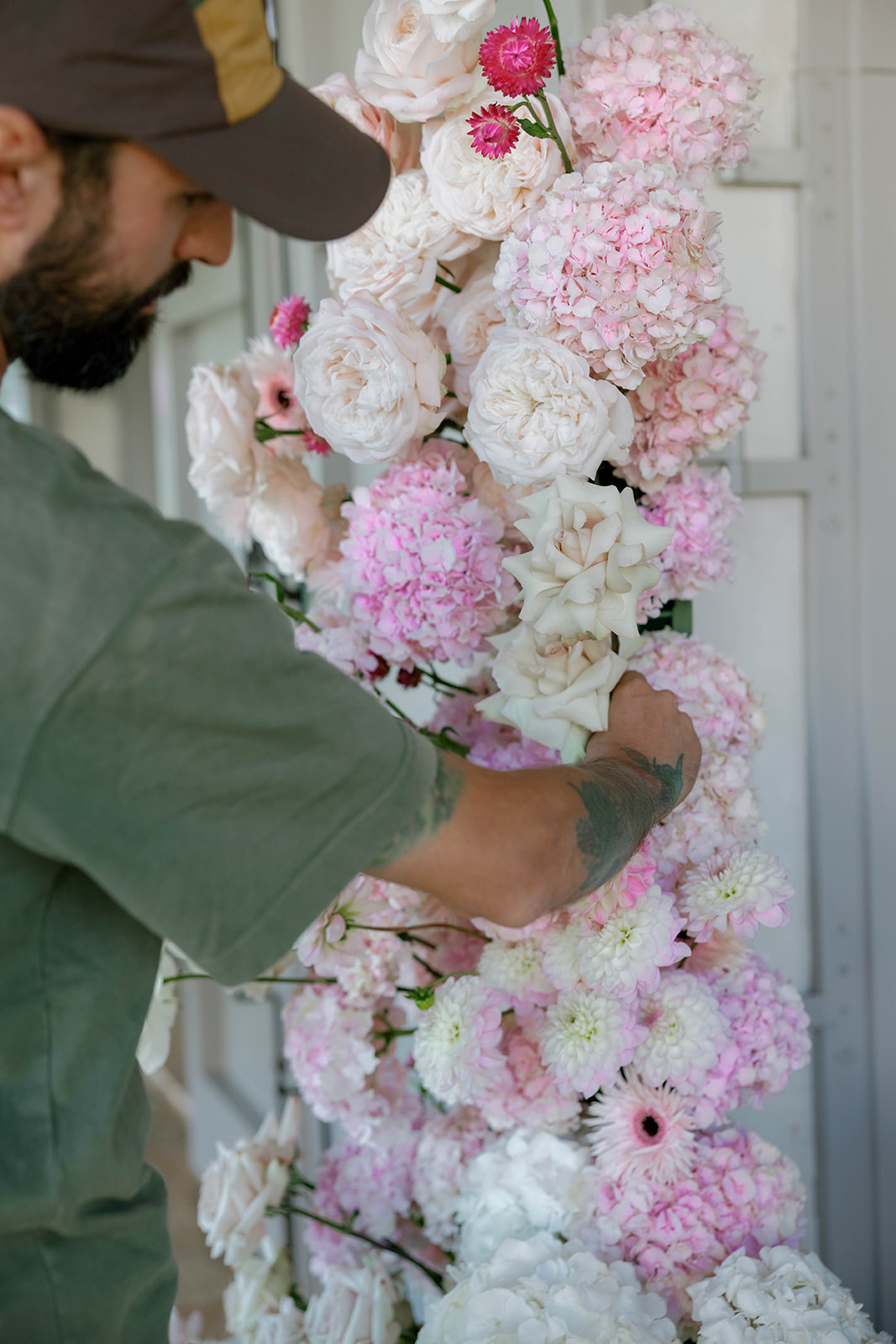 A close view of the wedding flowers
